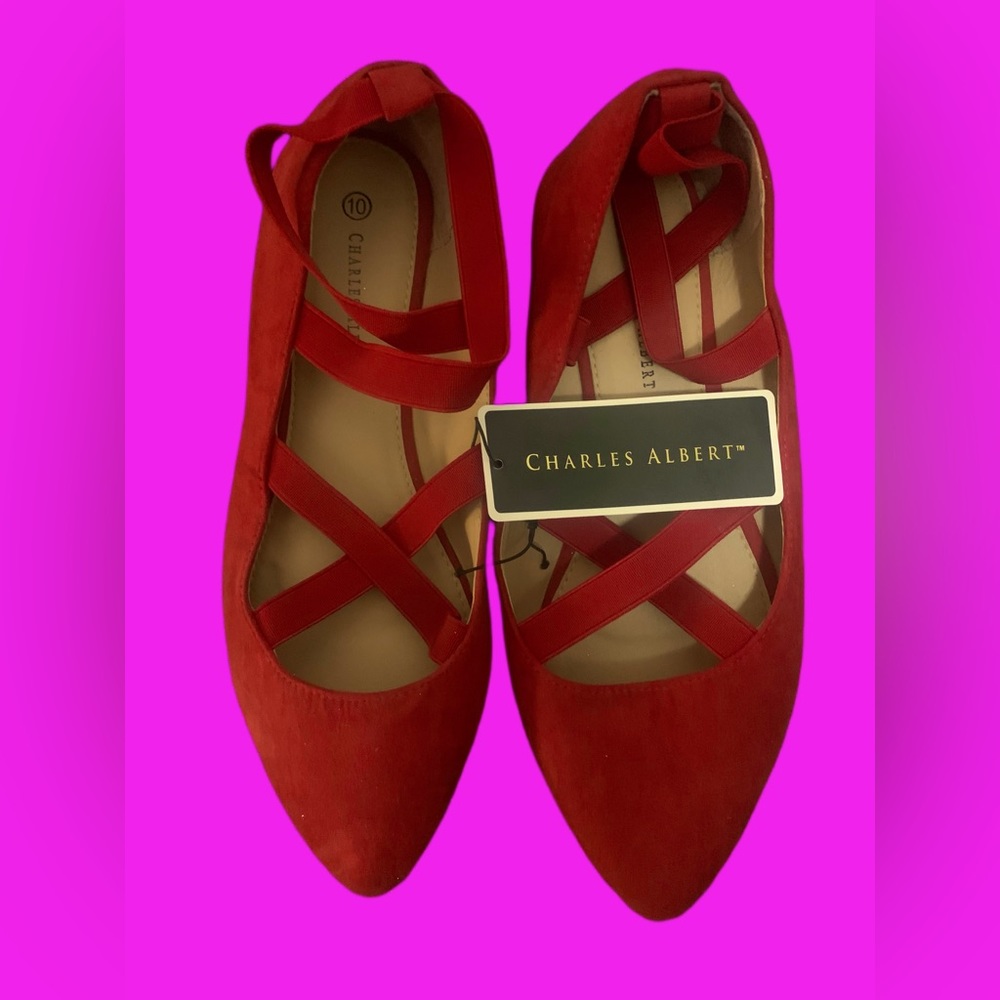 Charles Albert Women’s Fire Red Flat Sandel With Straps